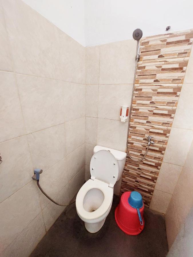 Oasis Hotel Ampana Екстериор снимка