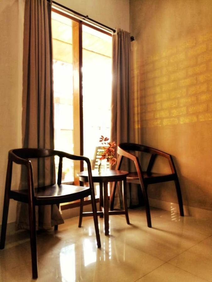 Oasis Hotel Ampana Екстериор снимка